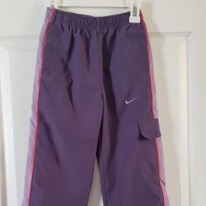 Nike girls SWEATPANTS size 6